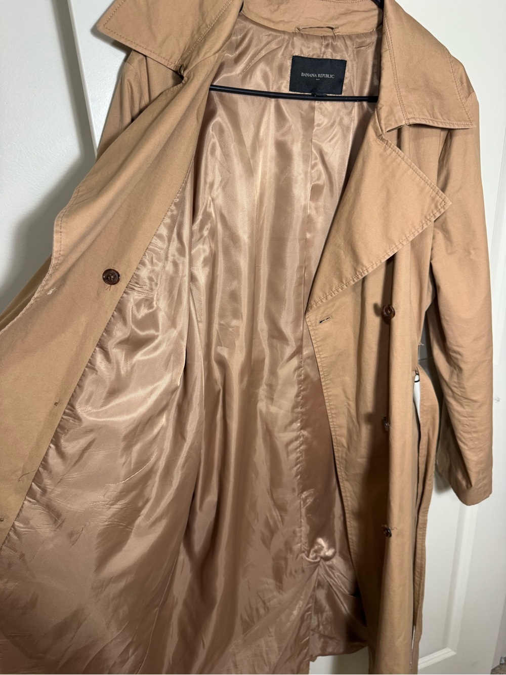 Banana Republic Women’s Beige Trench Coat Long Belted Lined Button Front L - Picture 6 of 7